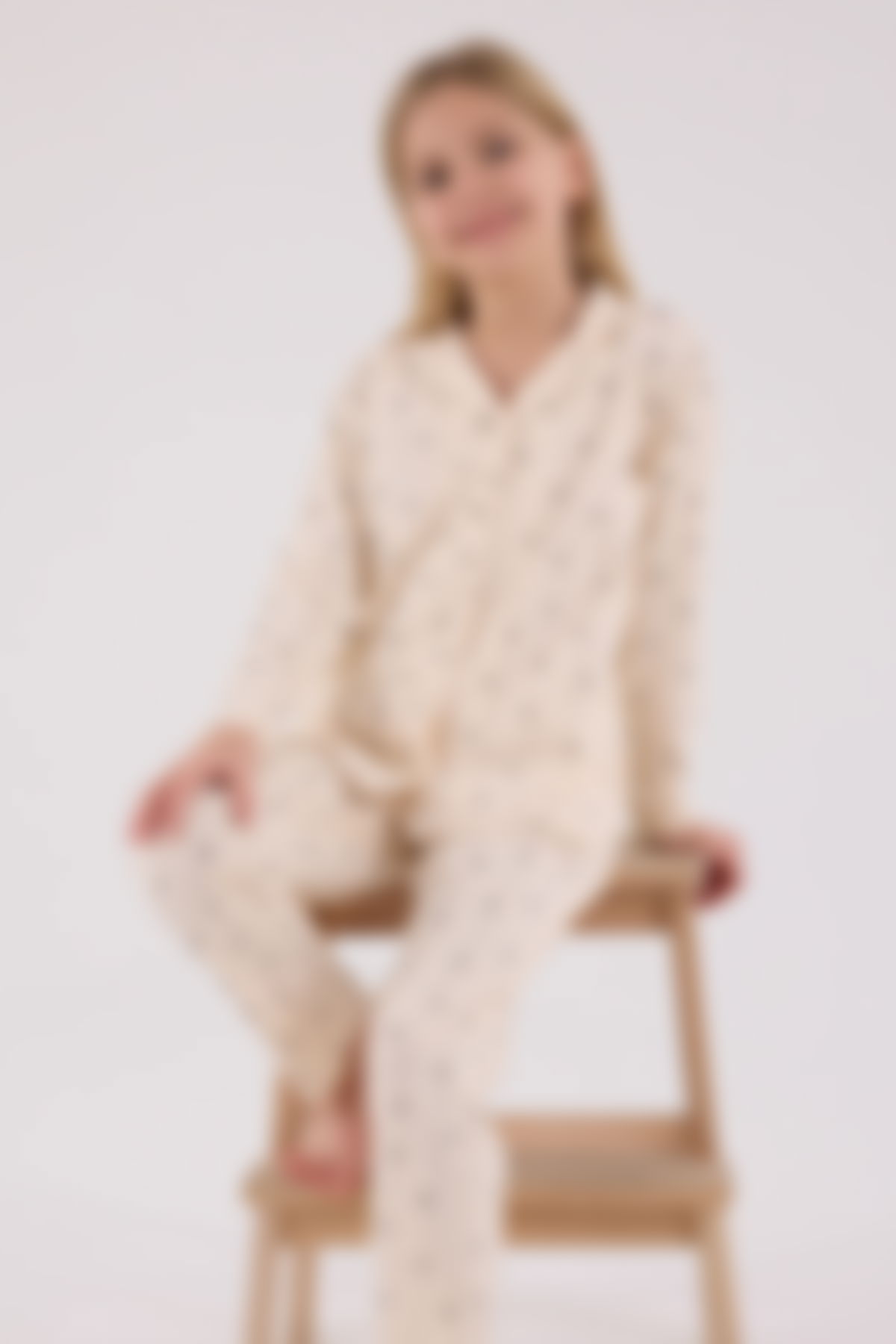 Arnetta - Arnetta Kız Çocuk Krem Gömlek Pijama Takımı