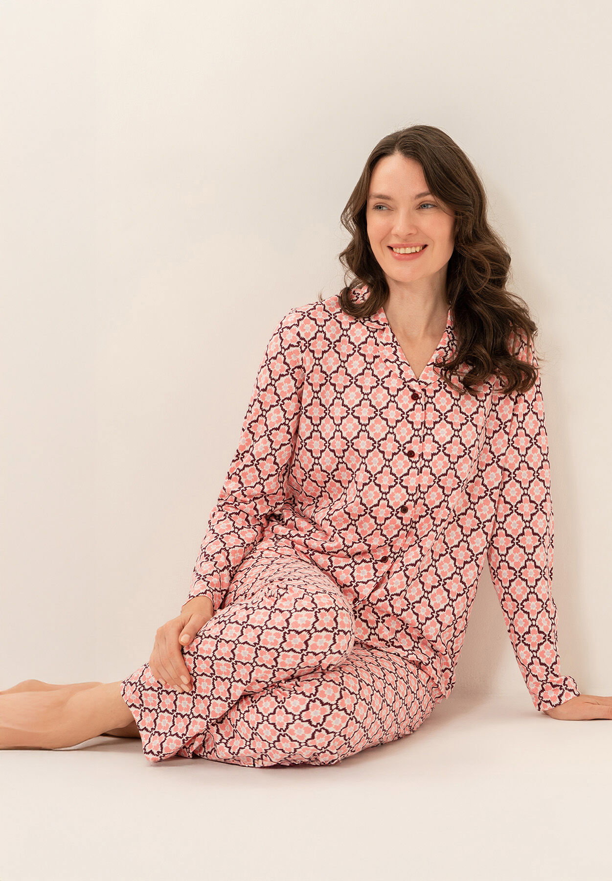 ARNETTA - Arnetta Kadın Flowers Desenli Pembe Gömlek Pijama Takımı AR3761-S-V1