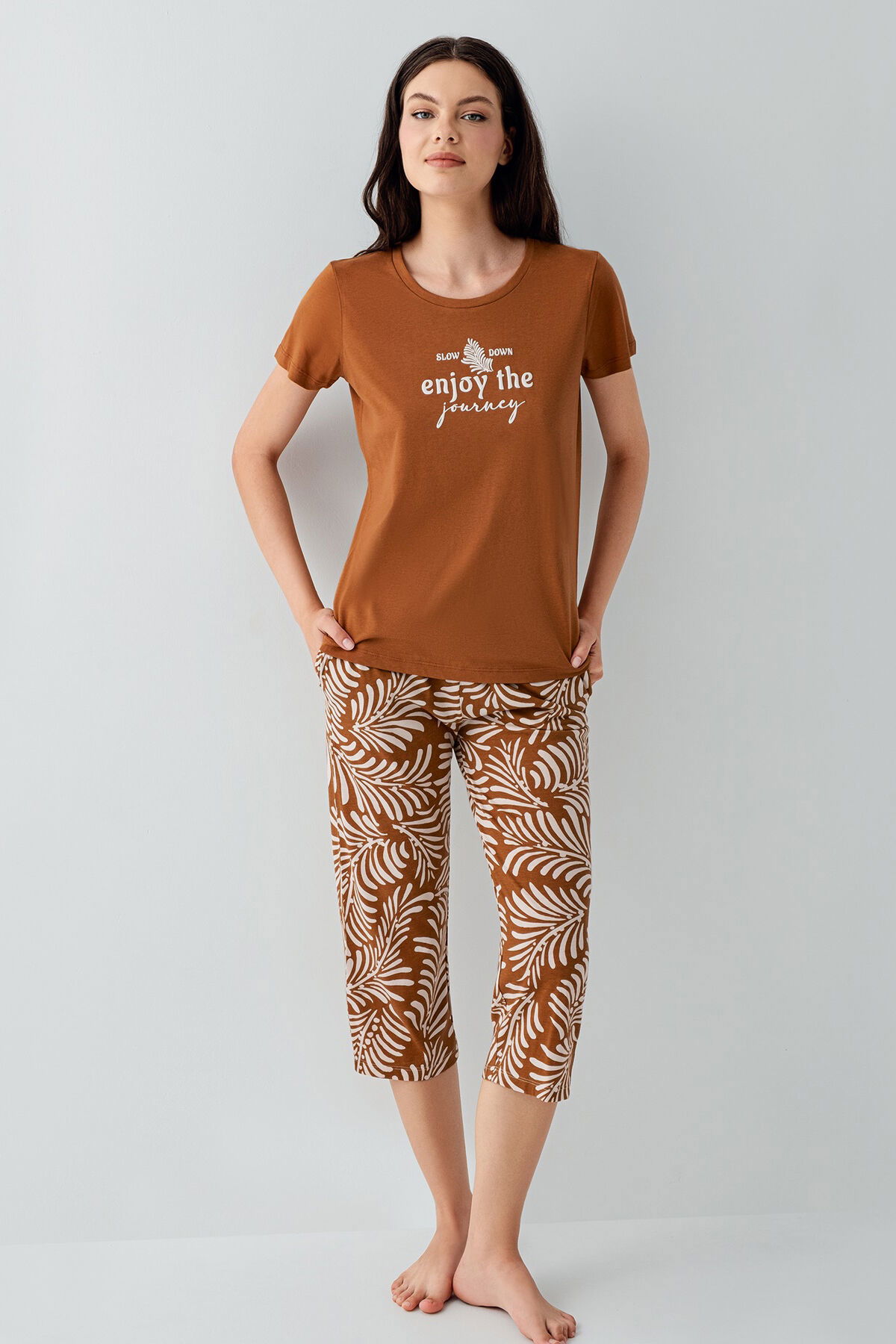 Arnetta - Arnetta Kadın Kahverengi Kapri Takım (1)