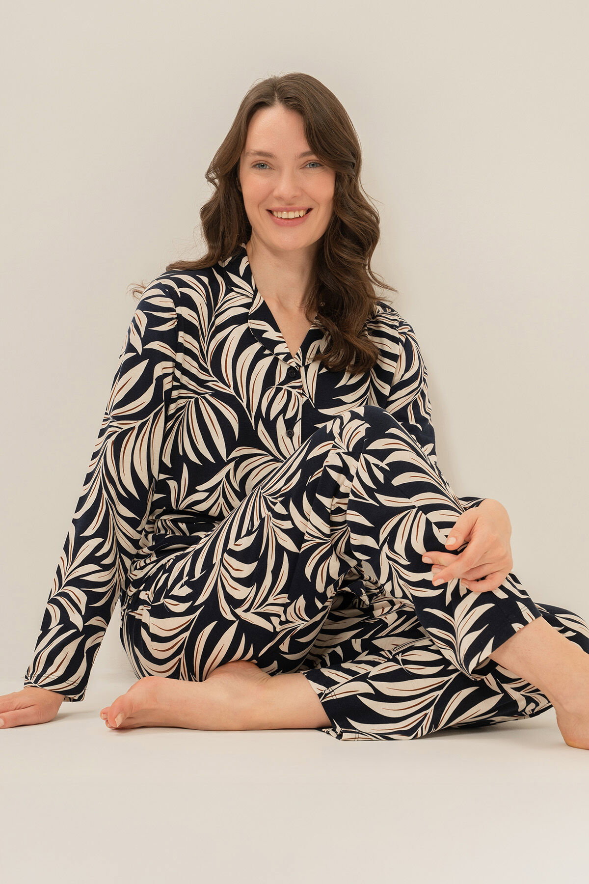ARNETTA - Arnetta Kadın Lacivert Çiçek Desenli Gömlek Pijama Takımı AR3739-S-V1