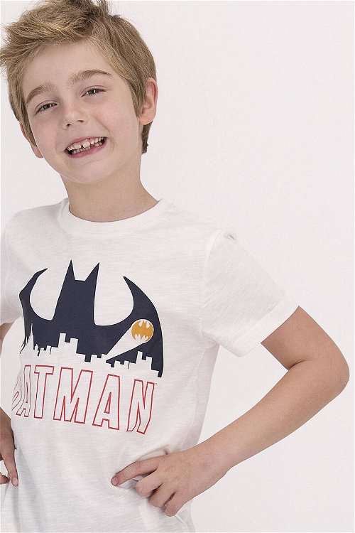 Batman Lisanslı Beyaz Erkek Çocuk Bermuda Takım