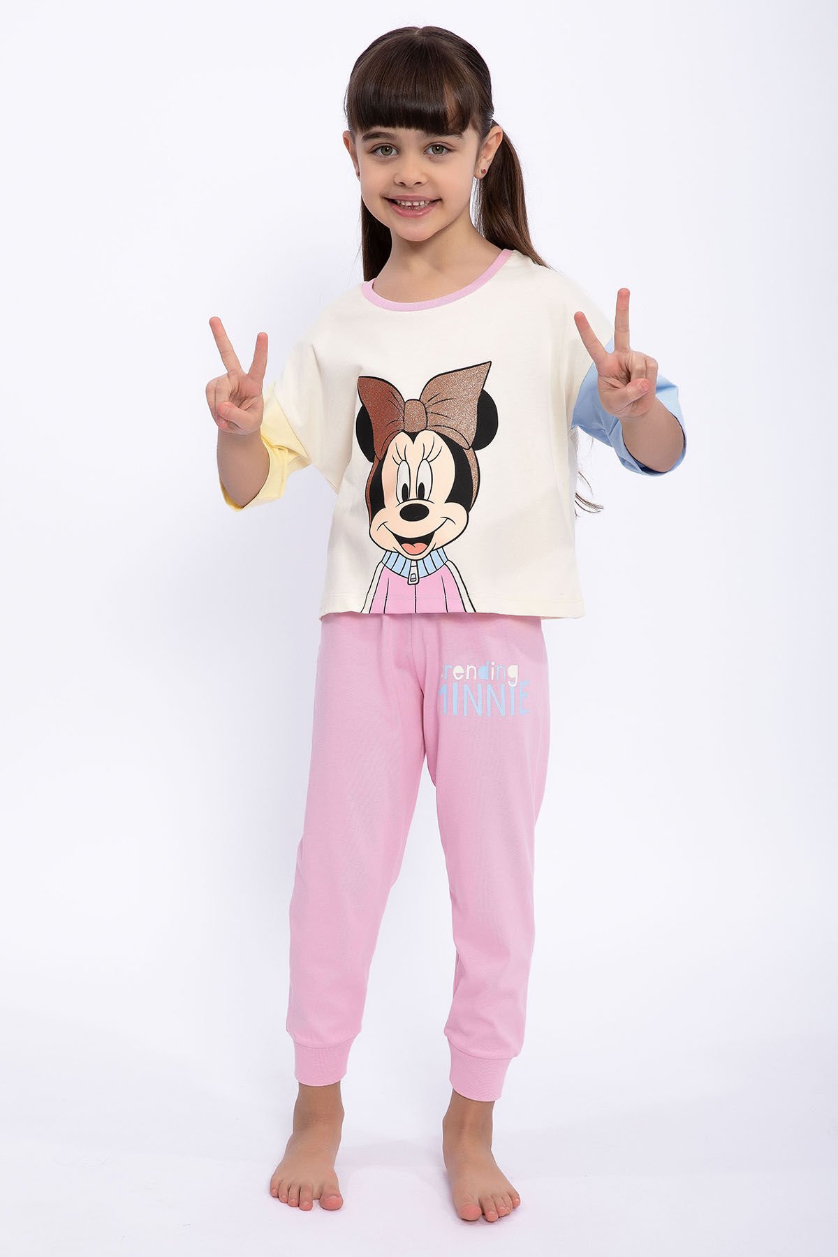 Minnie Mouse Lisanslı Trending Minnie Fildişi Kız Çocuk Pijama Takımı