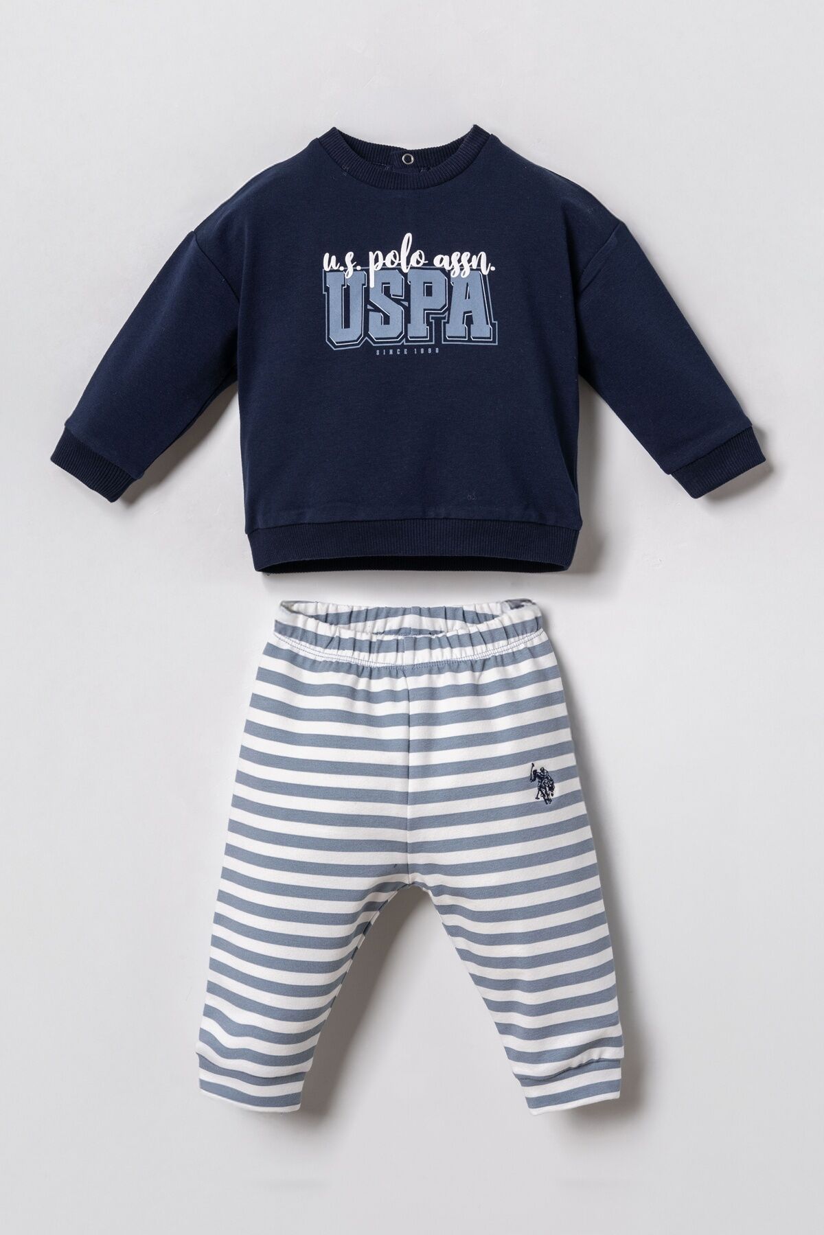 U.S POLO ASSN - U.S. Polo Assn. Erkek Bebek Baskılı Lacivert Uzun Kol Pijama Takım USB3162-C-V2