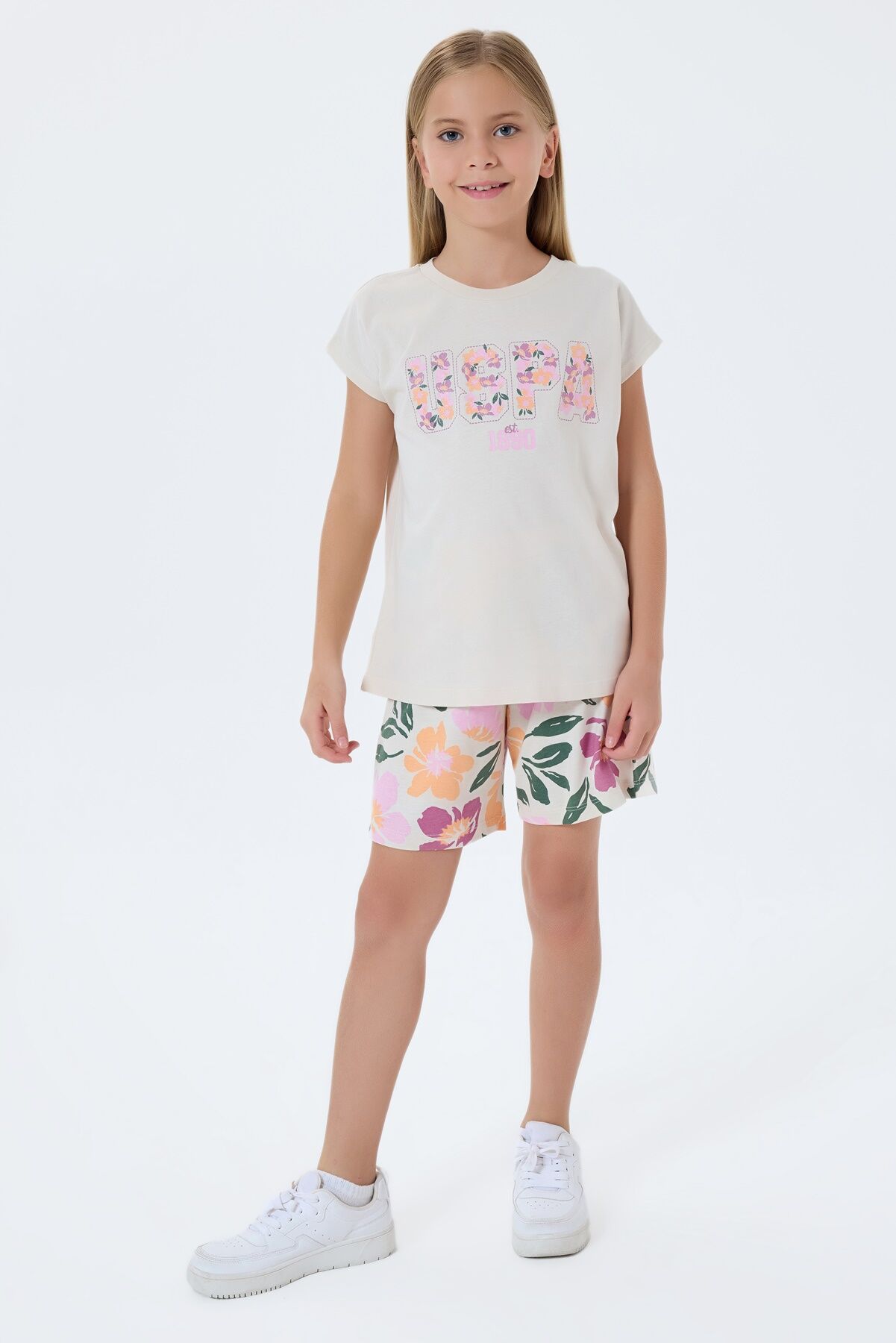 U.S. Polo Assn - U.S. Polo Assn. Kız Çocuk Beyaz Şort Takım (1)