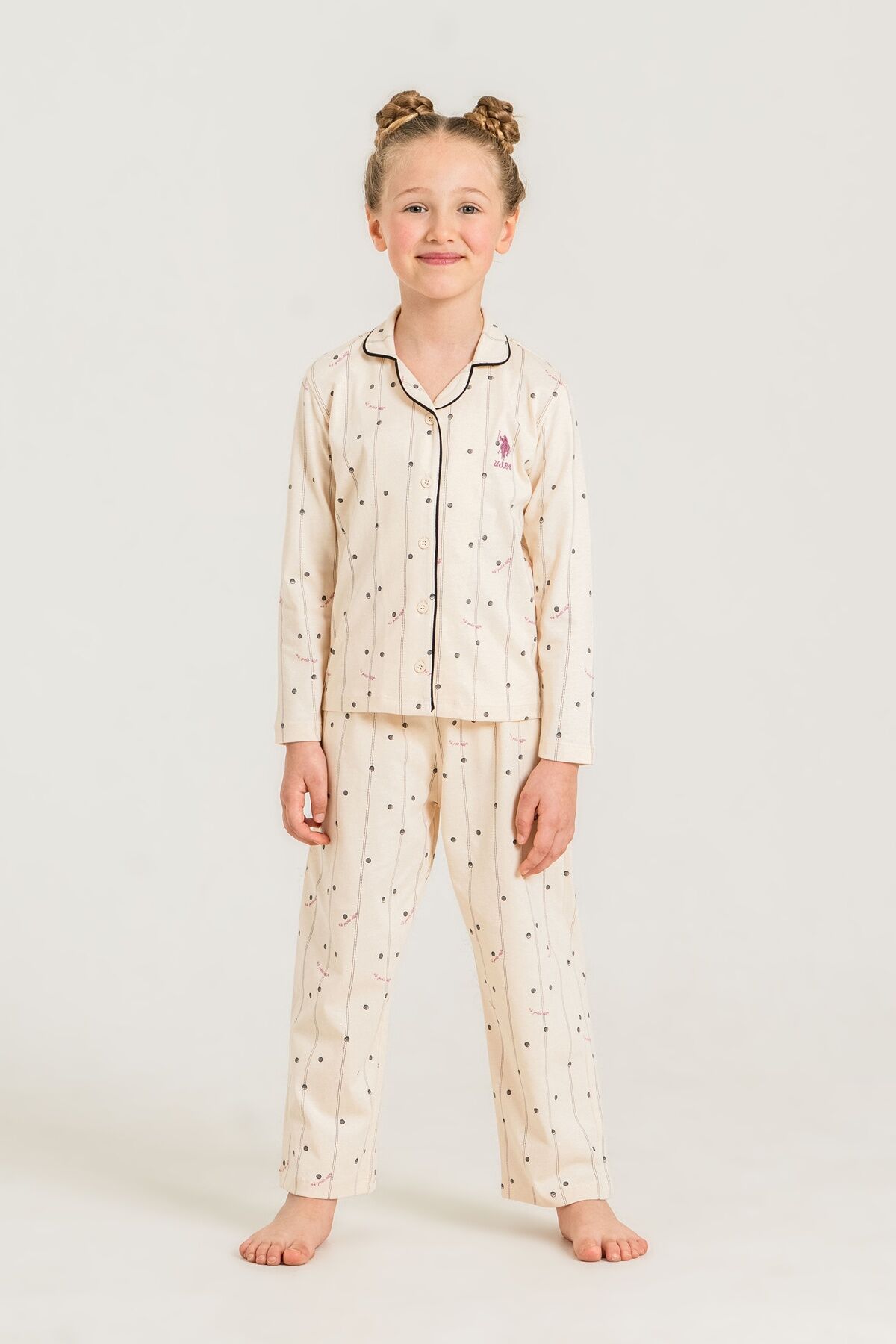 U.S POLO ASSN - U.S. Polo Assn. Kız Çocuk Gömlek Pijama Takımı Nakışlı Krem Uzun Kol Pijama Takımı US2726-C-V1 (1)