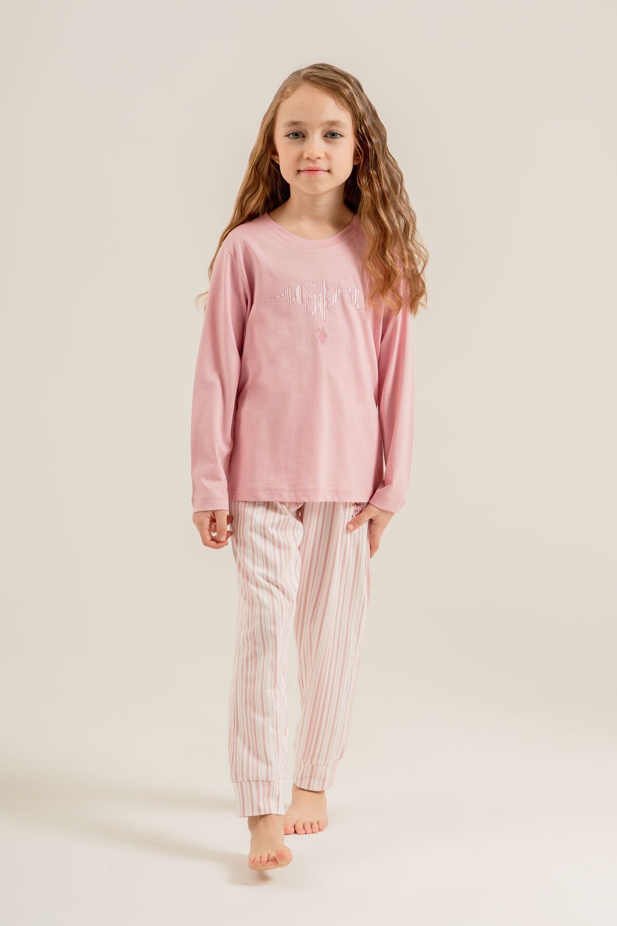 U.S POLO ASSN - U.S. Polo Assn. Kız Çocuk Pijama Takımı Baskılı Pembe Uzun Kol Pijama Takımı US2727-C-V1