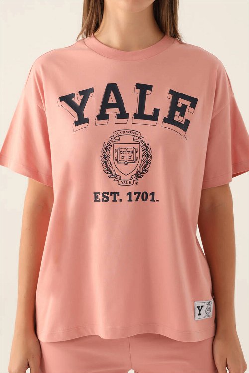 Yale Comfortable Pembe Kadın T-Shirt